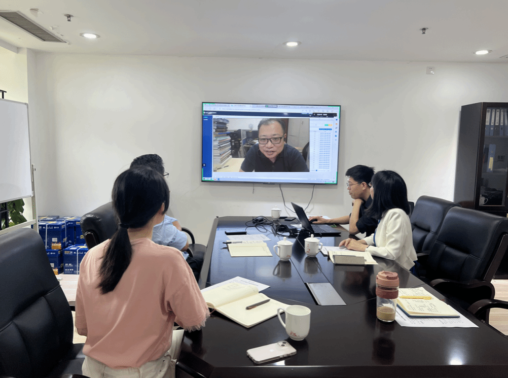 教育部教育管理信息中心调研我校大数据平台图片.png